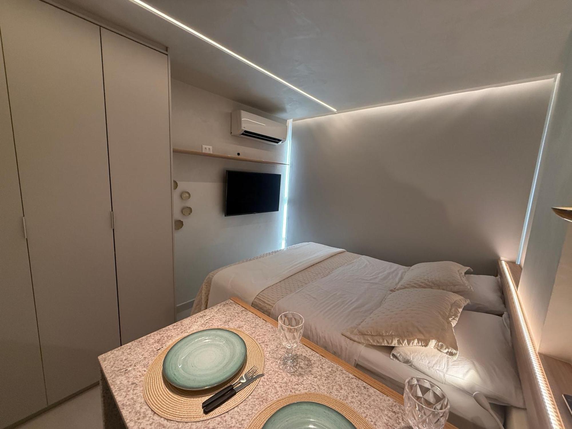 Breeze - Lindo Flat Pe Na Areia No Jd Oceania *