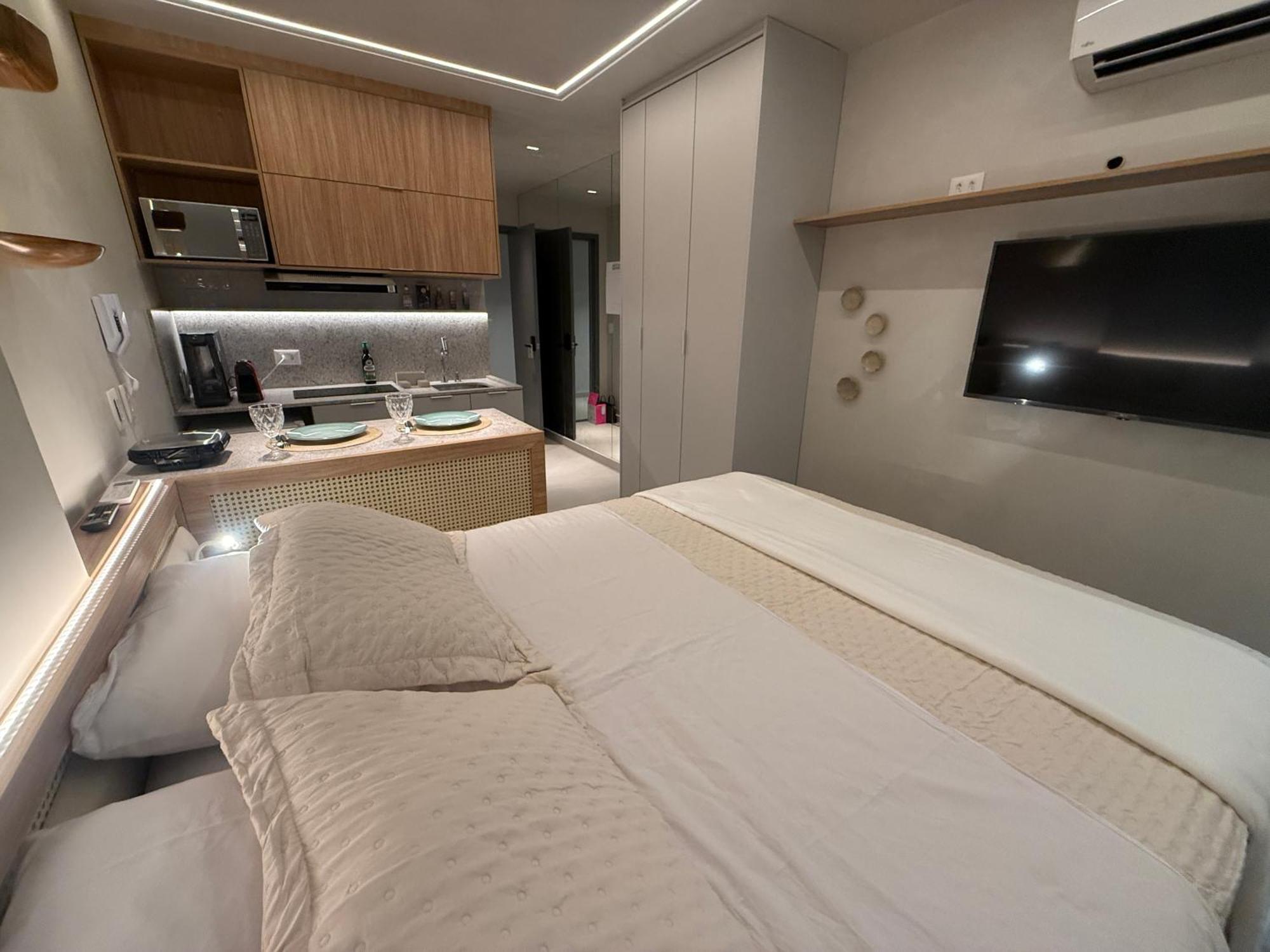 Breeze - Lindo Flat Pe Na Areia No Jd Oceania